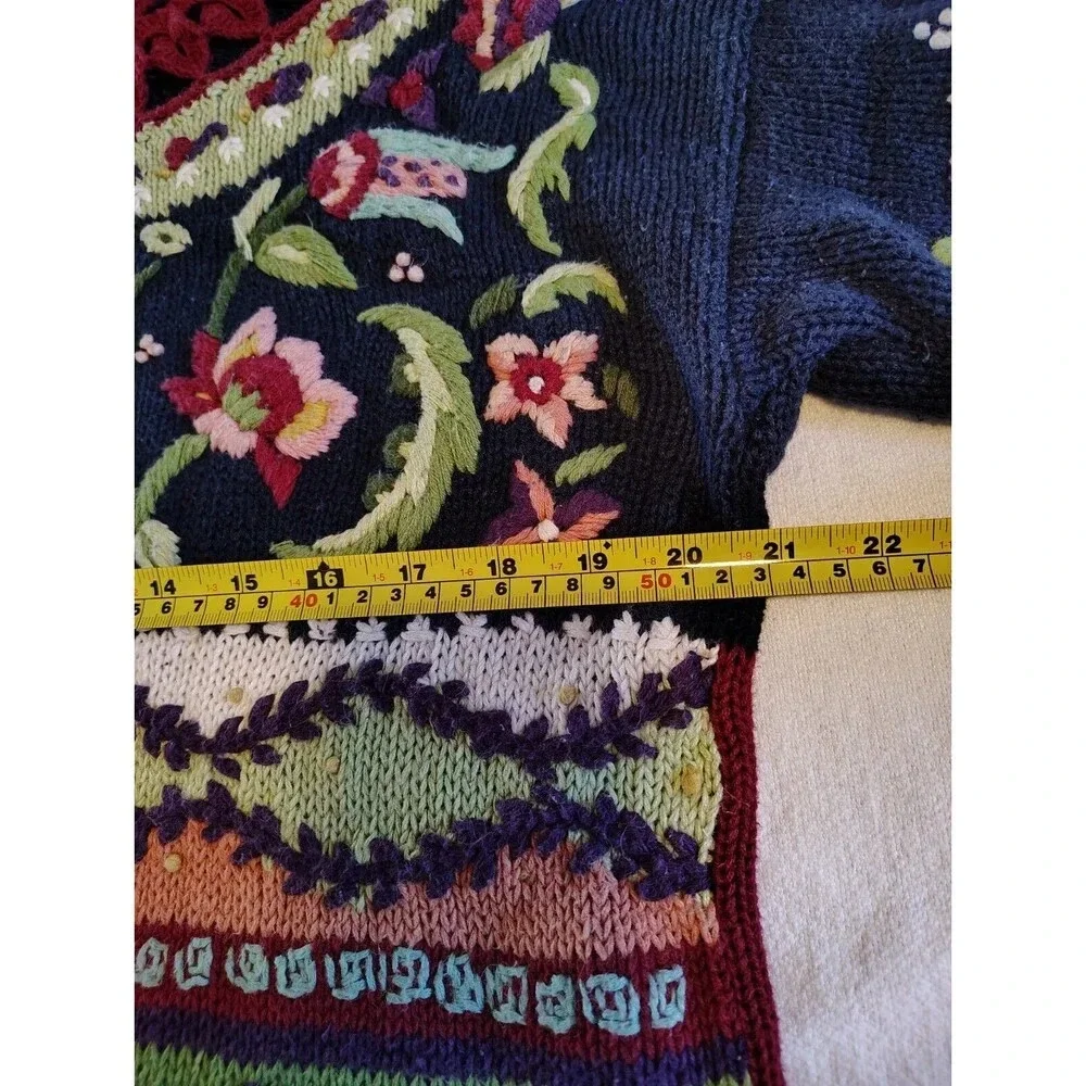 Vtg Boho LARGE Folk Art Knit Sweater Floral Cottage Crochet Trim Artsy Scandi - Picture 6 of 8